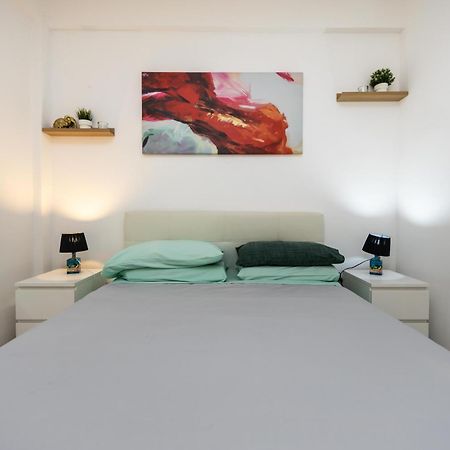 Lotus - Appartamento Sul Mare A Ostia Con Giardino Relax Exterior foto